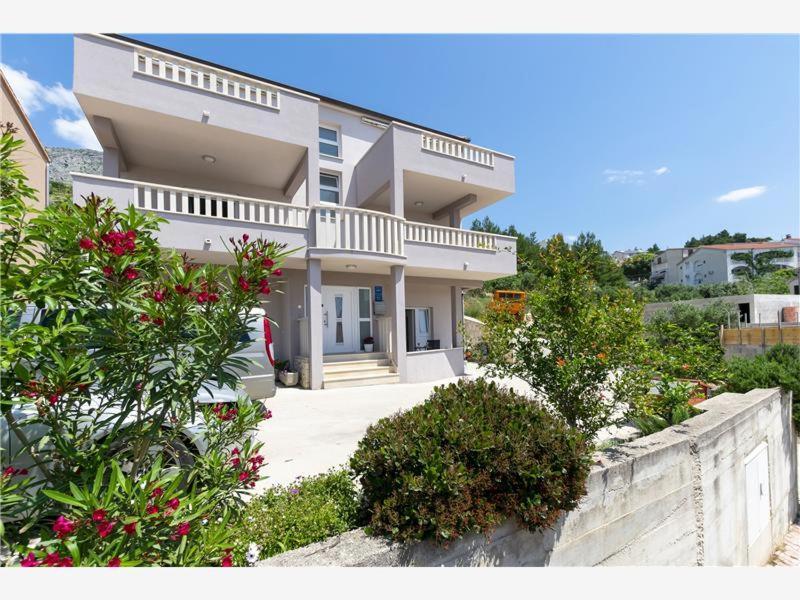 Apartmani Livajic Duce Exterior photo
